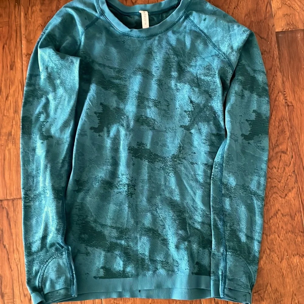 ATHLETA - Picture 1 of 4